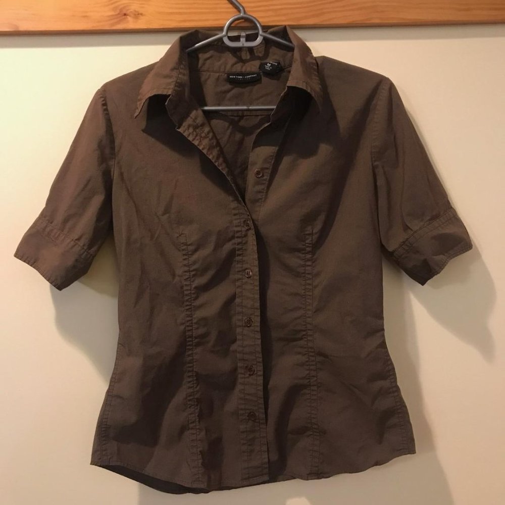 New York & Co Button Down Popover Shirt